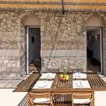 Glyfa Beach Villas