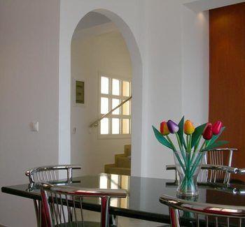 Glyfa Villa